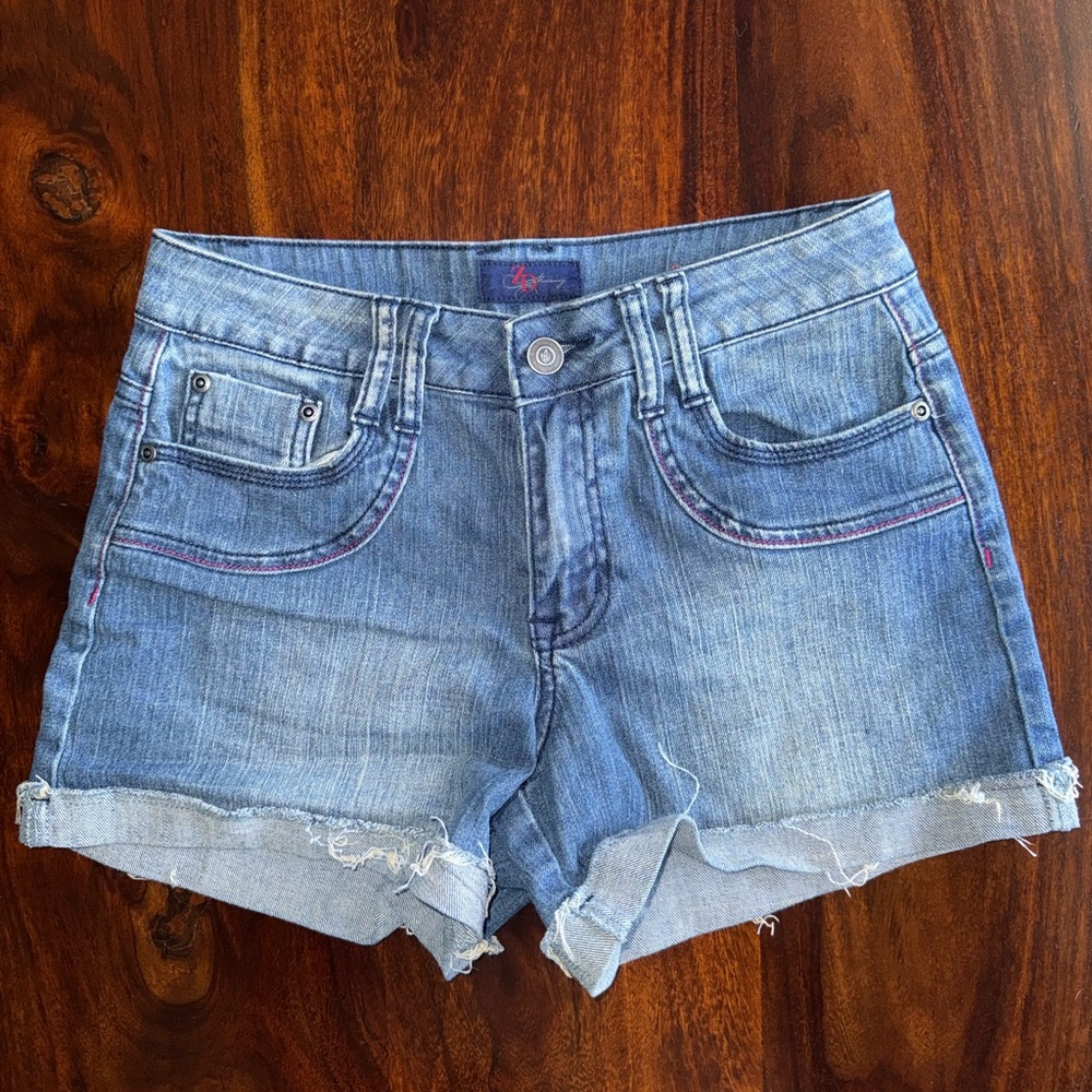 Women’s Jean shorts